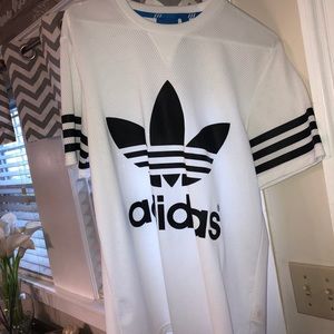 Men’s Adidas  mesh jersey shirt